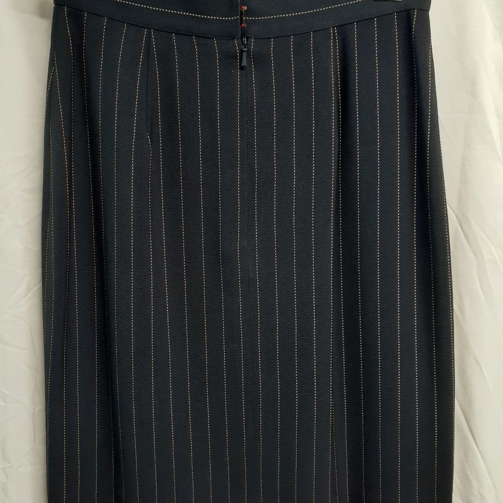 PREVIEW COLLECTION - Picture 2 of 4